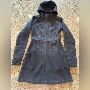 Women’s mountain khaki navy blue merino wool jacket size extra small